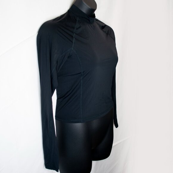 Fabletics Lightweight Long Sleeve Crop Top Womens XL Black Shirt Workout L09X - Picture 3 of 7